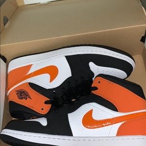 Jordan Retro 1s